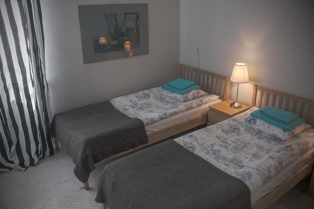 Koro De Varsovio - Apartament Chmielna 6 Экстерьер фото
